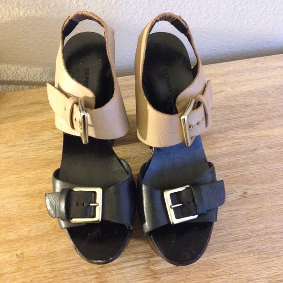 Black and Tan wedge heel sandals - Picture 2 of 2