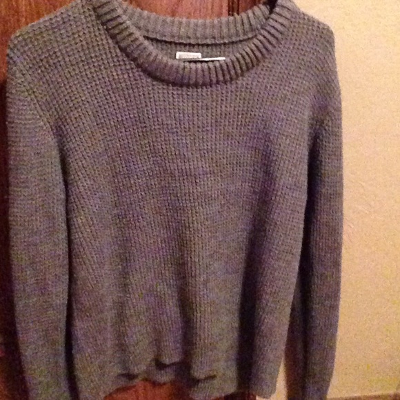 Converse One Star sweater!!