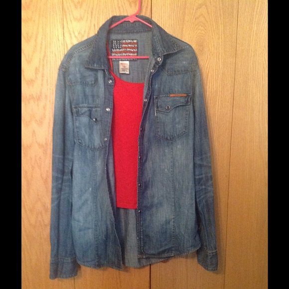 RE-POSH ❤️👖👚TRUE RELIGION DENIM SHIRT 👖👚❤️