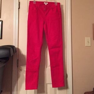 Red skinny jeans