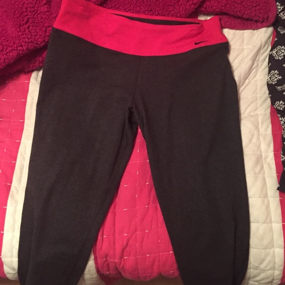 Nike capris