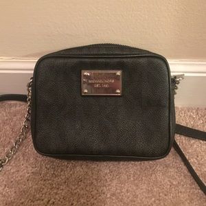 Authentic Michael Kors Crossbody
