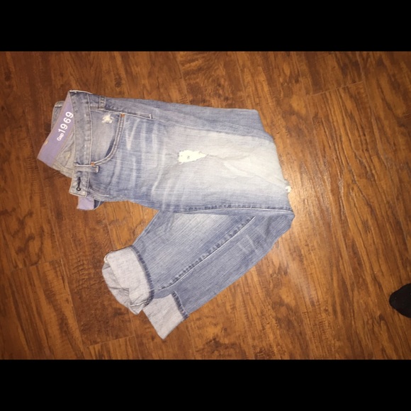 Gap easy straight jeans