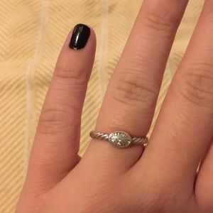 David Yurman 7.5 oval cable ring