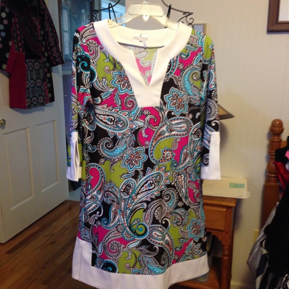 Dress - Picture 2 of 2