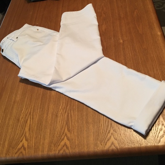 Jennifer Lopaz Capris pant