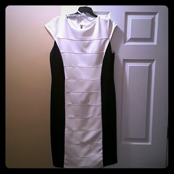 Studio One Dresses & Skirts - Studio One Dress Size 16