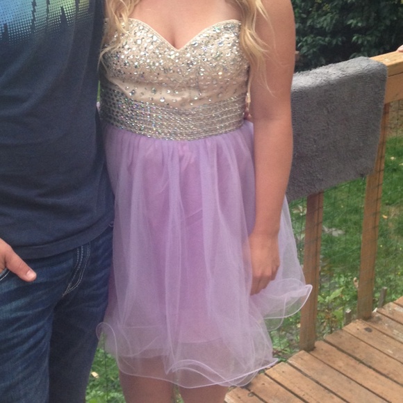 Homecoming dress - Picture 2 of 2