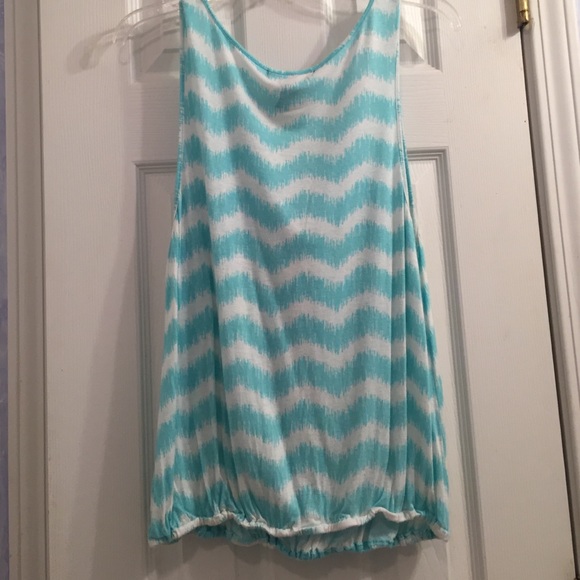 Top - Picture 3 of 3