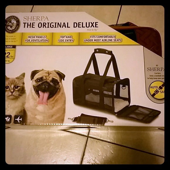 Sherpa Deluxe Original Pet Carrier