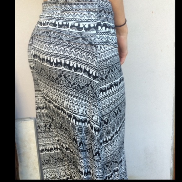 B&w Elephant print maxi skirt