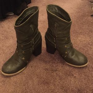 Green booties