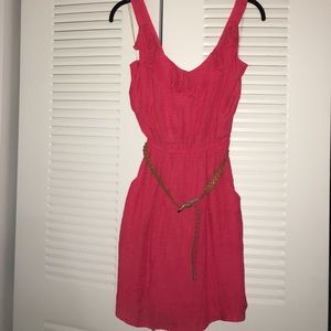 Super cute fun dress!
