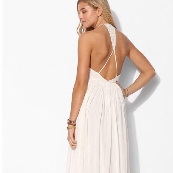 Kimchi Blue dove crinkle gauze maxi dress