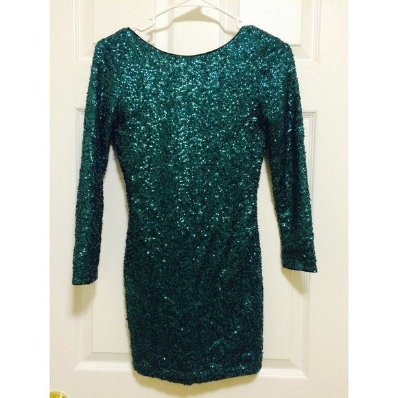 Holiday Sequin Dress💥