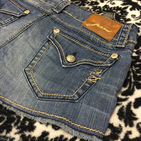 Seven jean shorts w/ button detailed back pockets