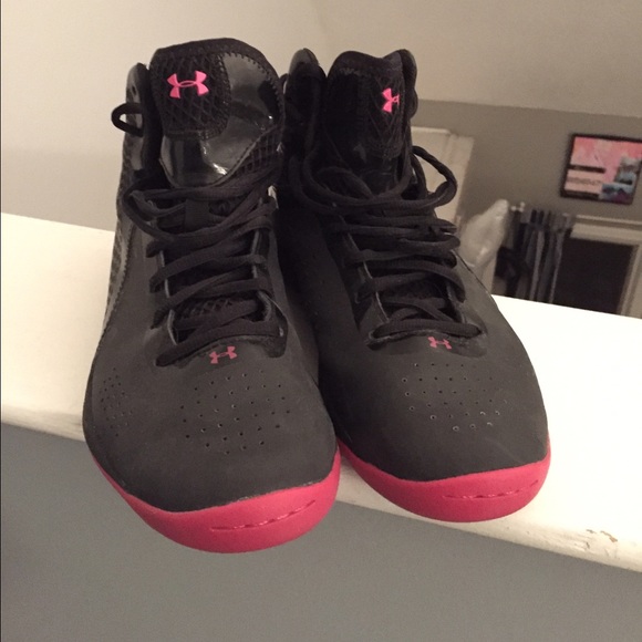 Under Armor Clutch Ones