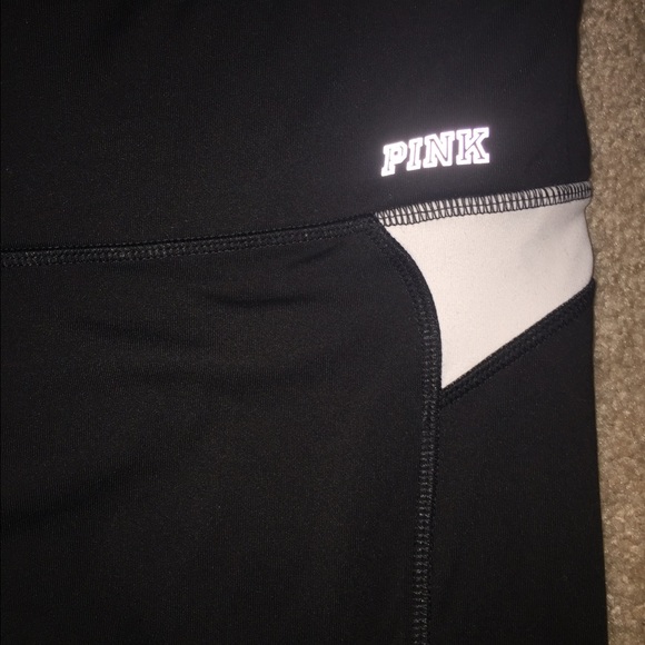 TRADE - Picture 2 of 4