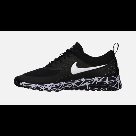 🚫Nike Air Max Thea🚫 ON HOLD UNTIL FRIDAY