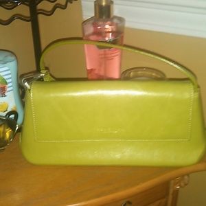 Kenneth cold clutch purse