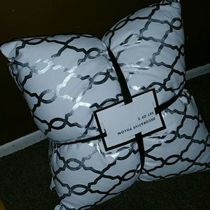 2 Silver & White 18" Throws