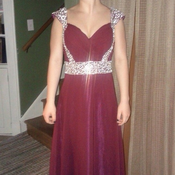 Maroon Prom Dress