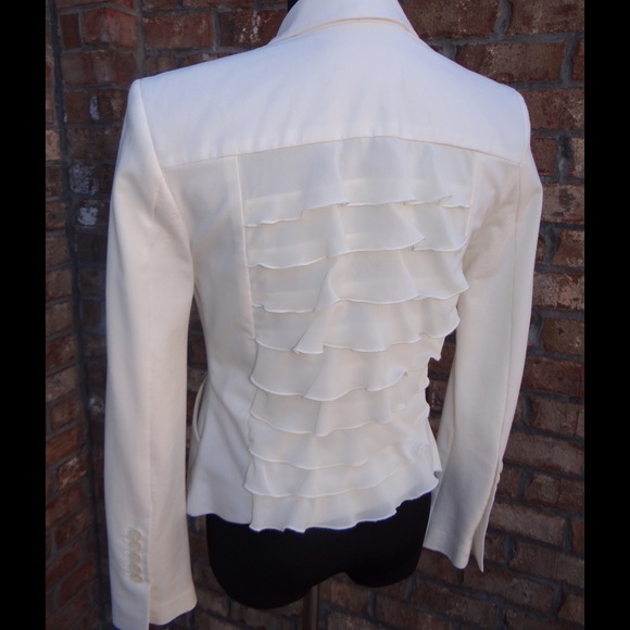 ‼️️SOLD‼️BCBG Ruffled Jacket. New. - Picture 2 of 3