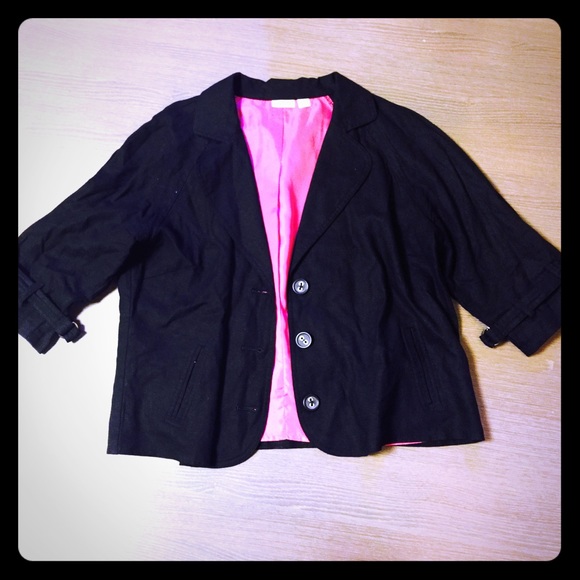 Black light weight jacket.
