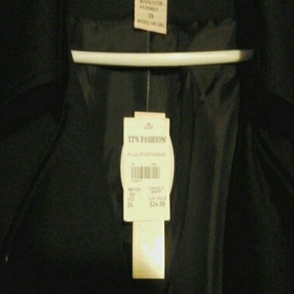 Jacket (NEW!!) - Picture 2 of 2