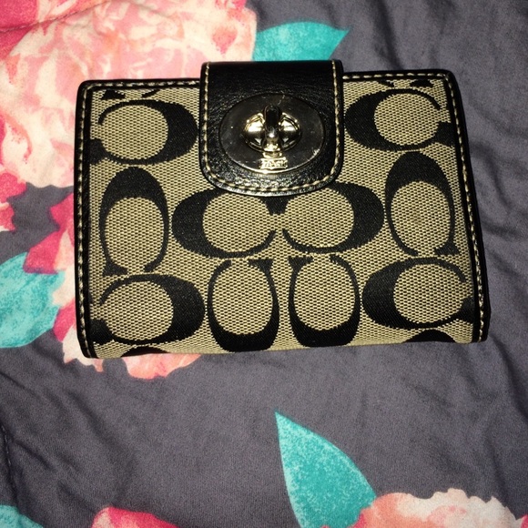 Coach wallet