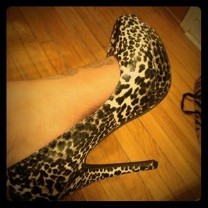 Dark Gray leopard heels