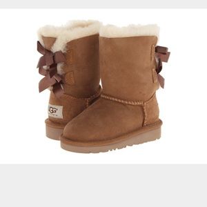 Looking For Bailey Bow UGG's