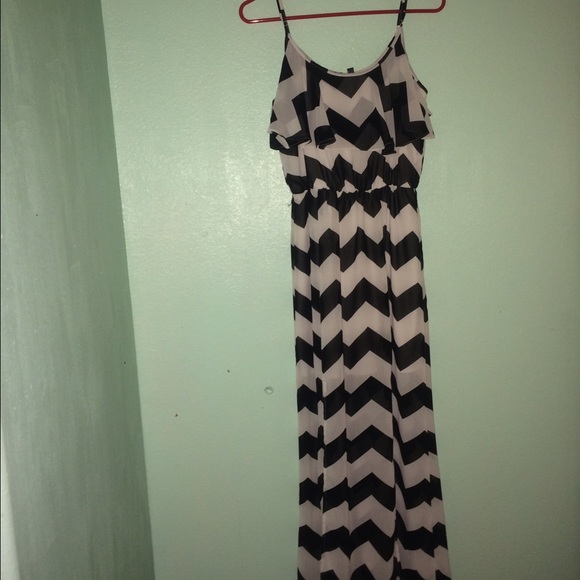 black and white cheveron dress