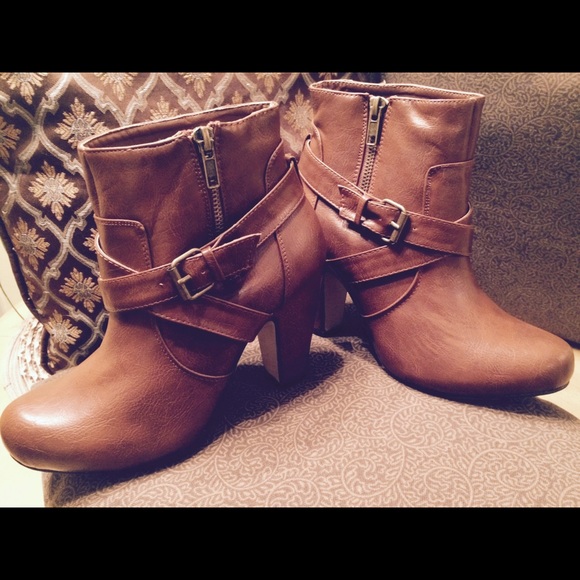 Madden Girl Brown Boots
