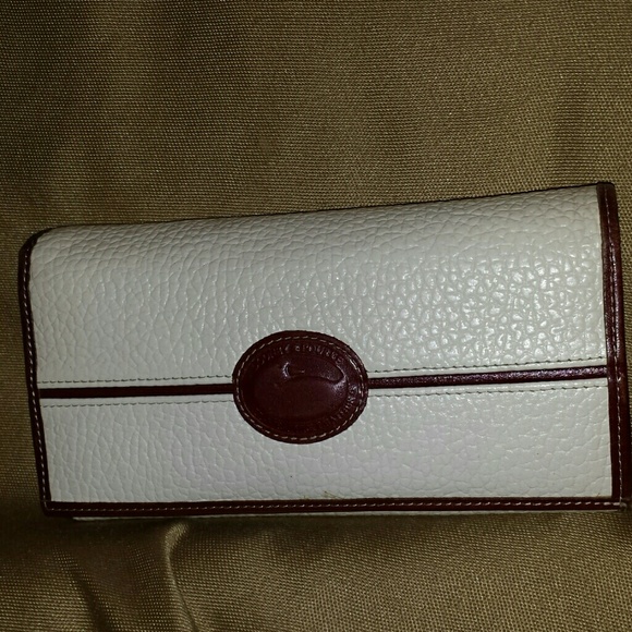 DOONEY & BOURKE WALLET