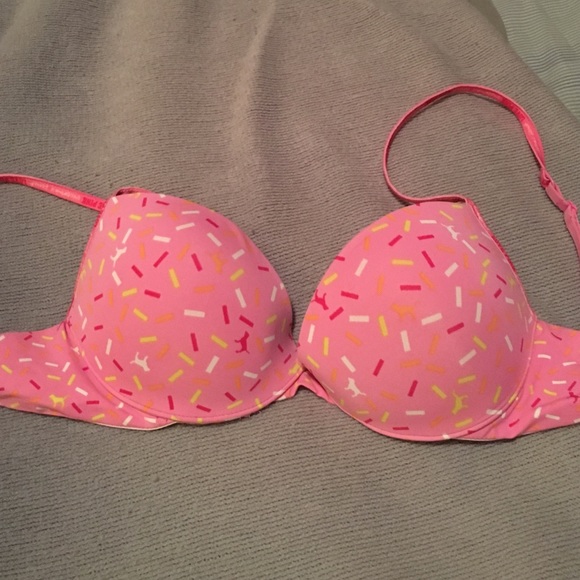 Victoria's Secret pink 34A padded print bra