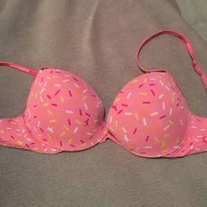 Victoria's Secret pink 34A padded print bra