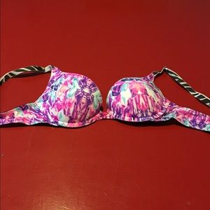 Victoria's Secret/Pink bra