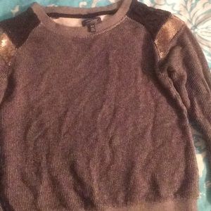 Silver brand sweatshirt!! Size M!