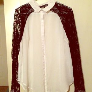 Sheer blouse with long lace sleeved