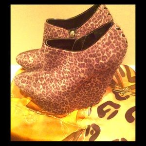 Wild Pair Ladies Shoes