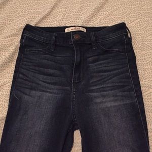 Hollister high rise jeggings!