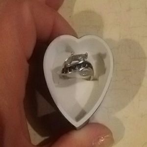 Sapphire ring, 10k white gold, beautiful ring