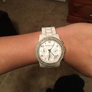 MK white watch