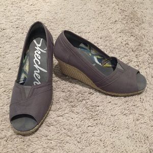 Skechers wedge peep-toe shoes