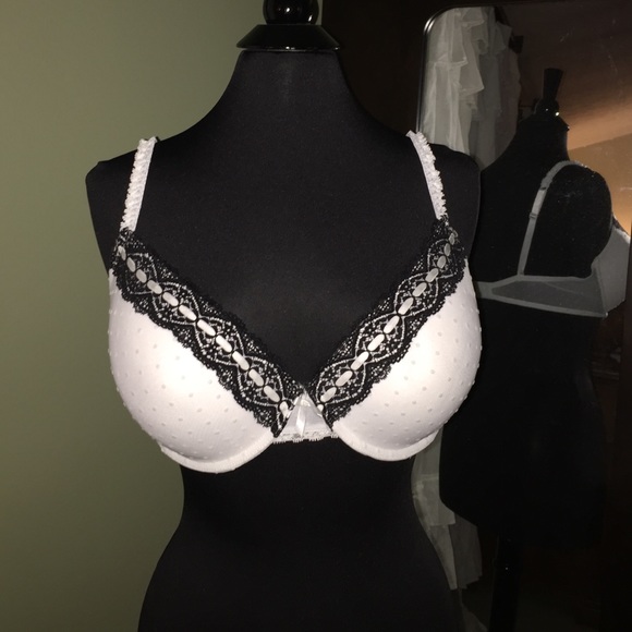 Candies bra Reserved