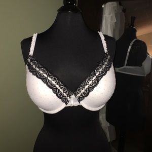 Candies bra Reserved