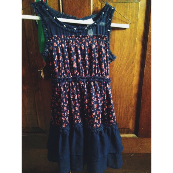 Super Cute Girls Dress