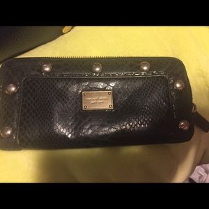 Black leather MK Wallet