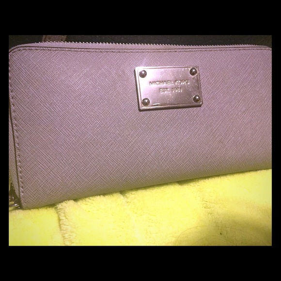 MK gray wallet/wristlet